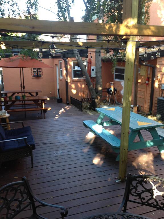 The Garden District House Hostel Ню Орлиънс Екстериор снимка